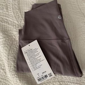 NWT lululemon align lunar rock size 4, 25!
